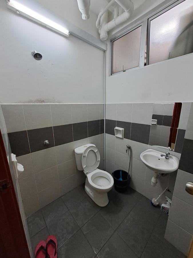 1201 Apartment Ladang Tok Pelam Tepipantaibatuburuk Kuala Terengganu Bagian luar foto