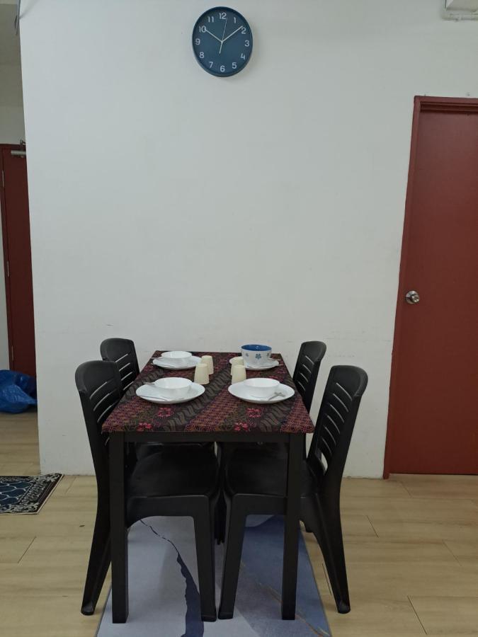 1201 Apartment Ladang Tok Pelam Tepipantaibatuburuk Kuala Terengganu Bagian luar foto