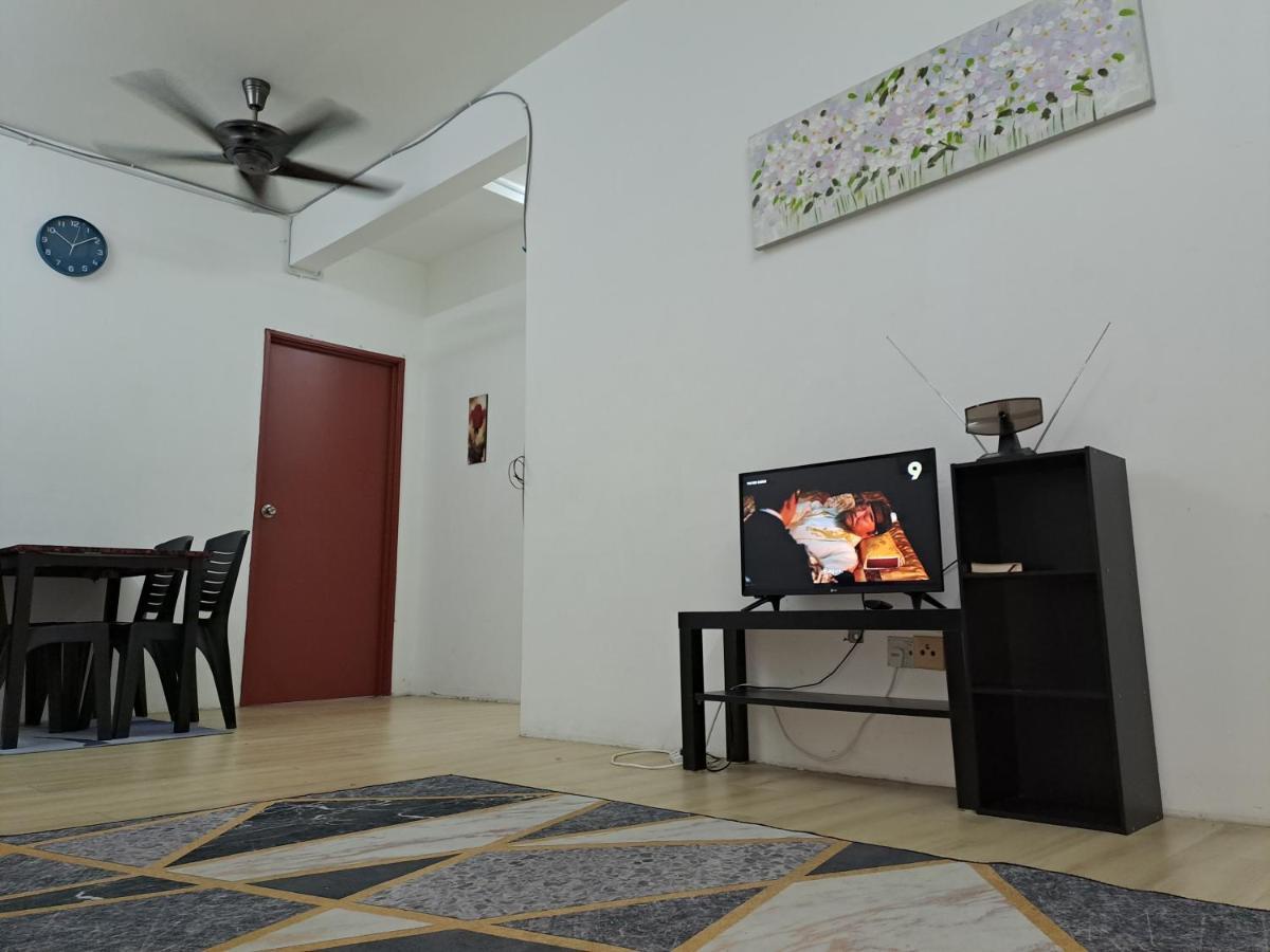 1201 Apartment Ladang Tok Pelam Tepipantaibatuburuk Kuala Terengganu Bagian luar foto
